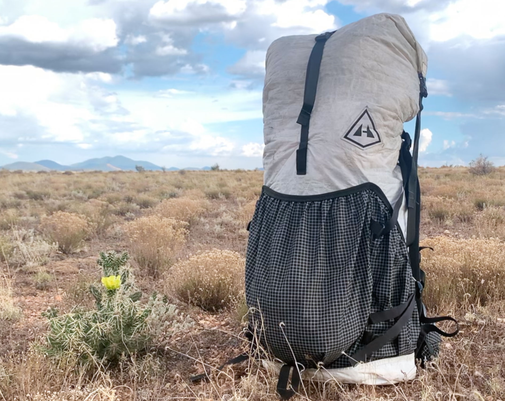 Hyperlite Mountain Gear 3400 SouthwestHyperlite Mountain Gear 3400