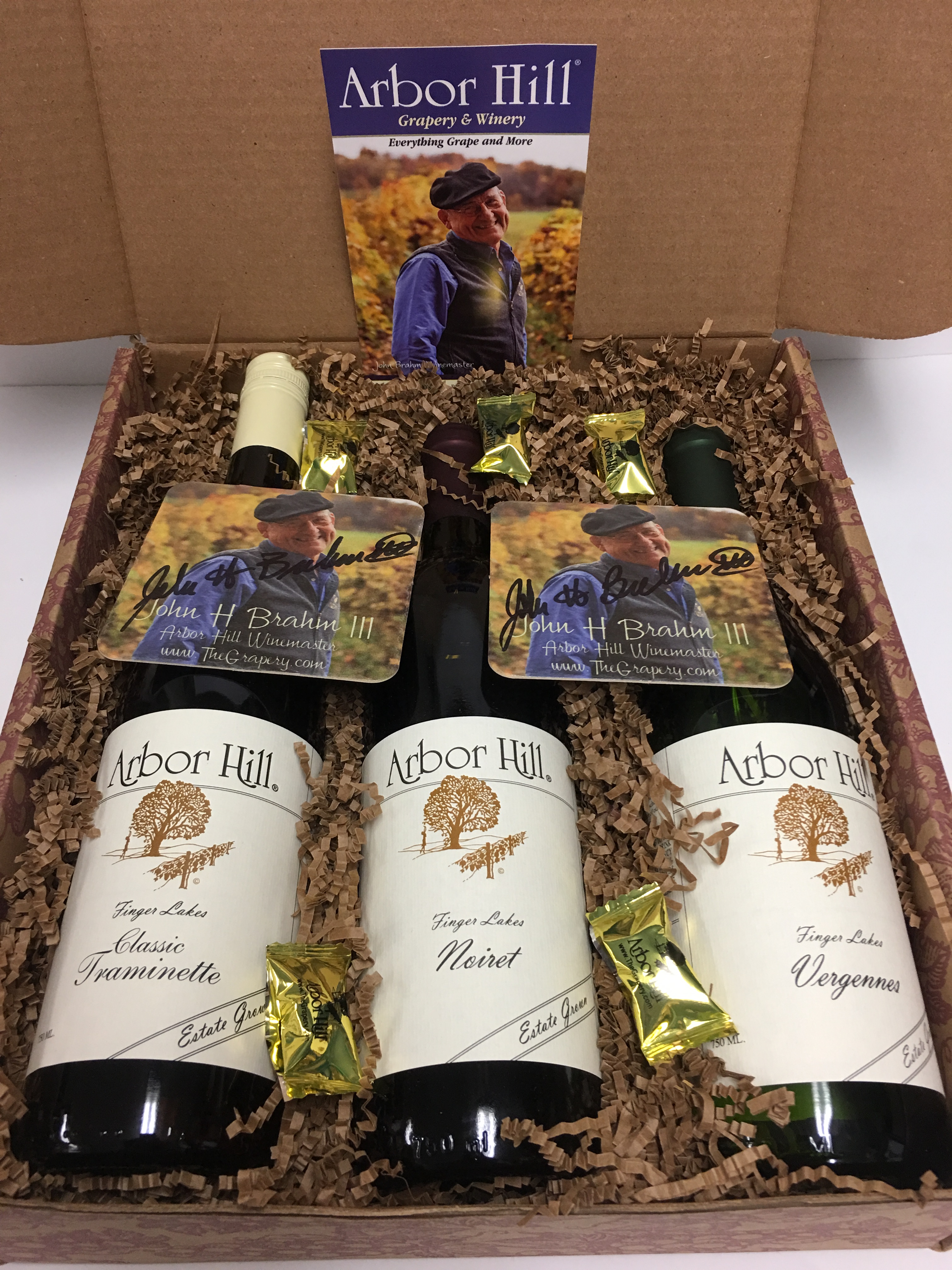 Winemaster's Top Choice Gift Box Arbor Hill Winery