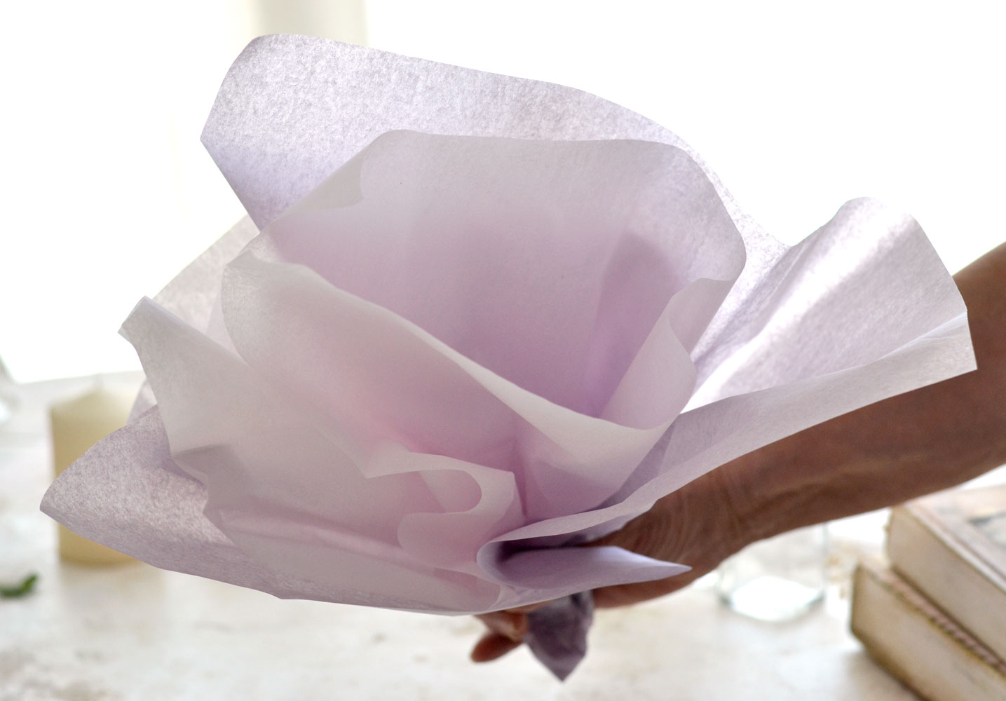 How to put Tissue Paper in a Gift Bag The Graphics Fairy