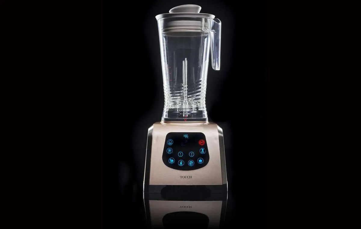 A powerful blender from Juicy Retreats