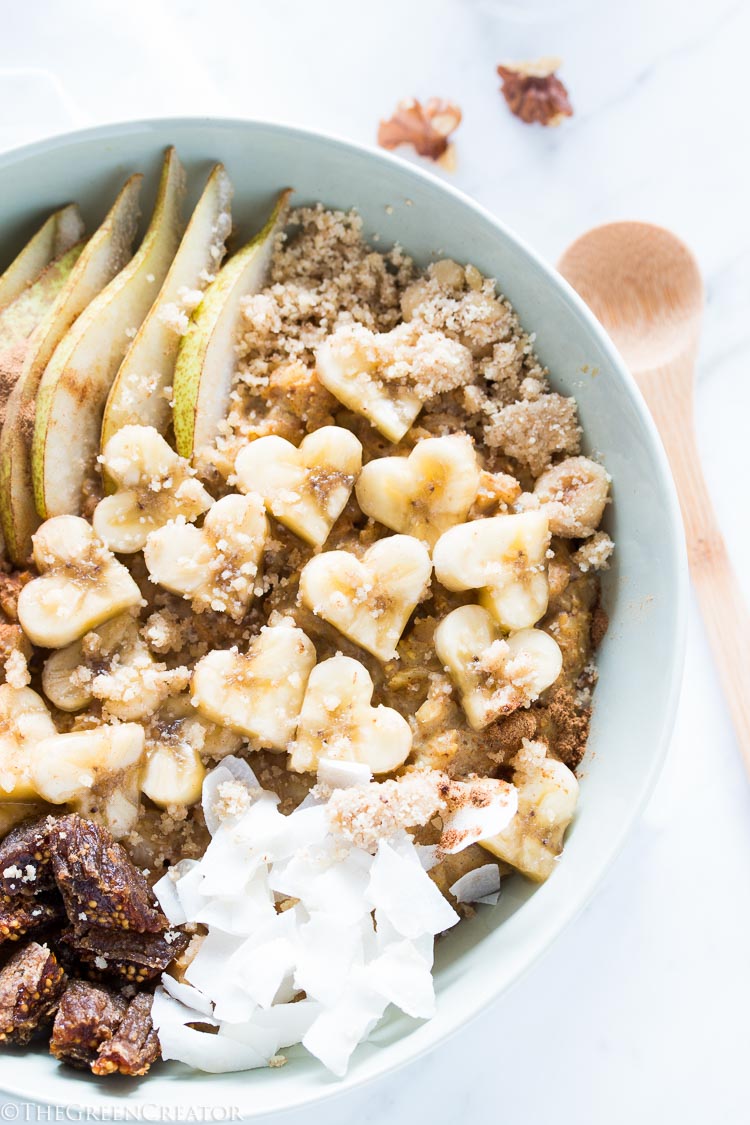 Pumpkin spice oatmeal with walnuts