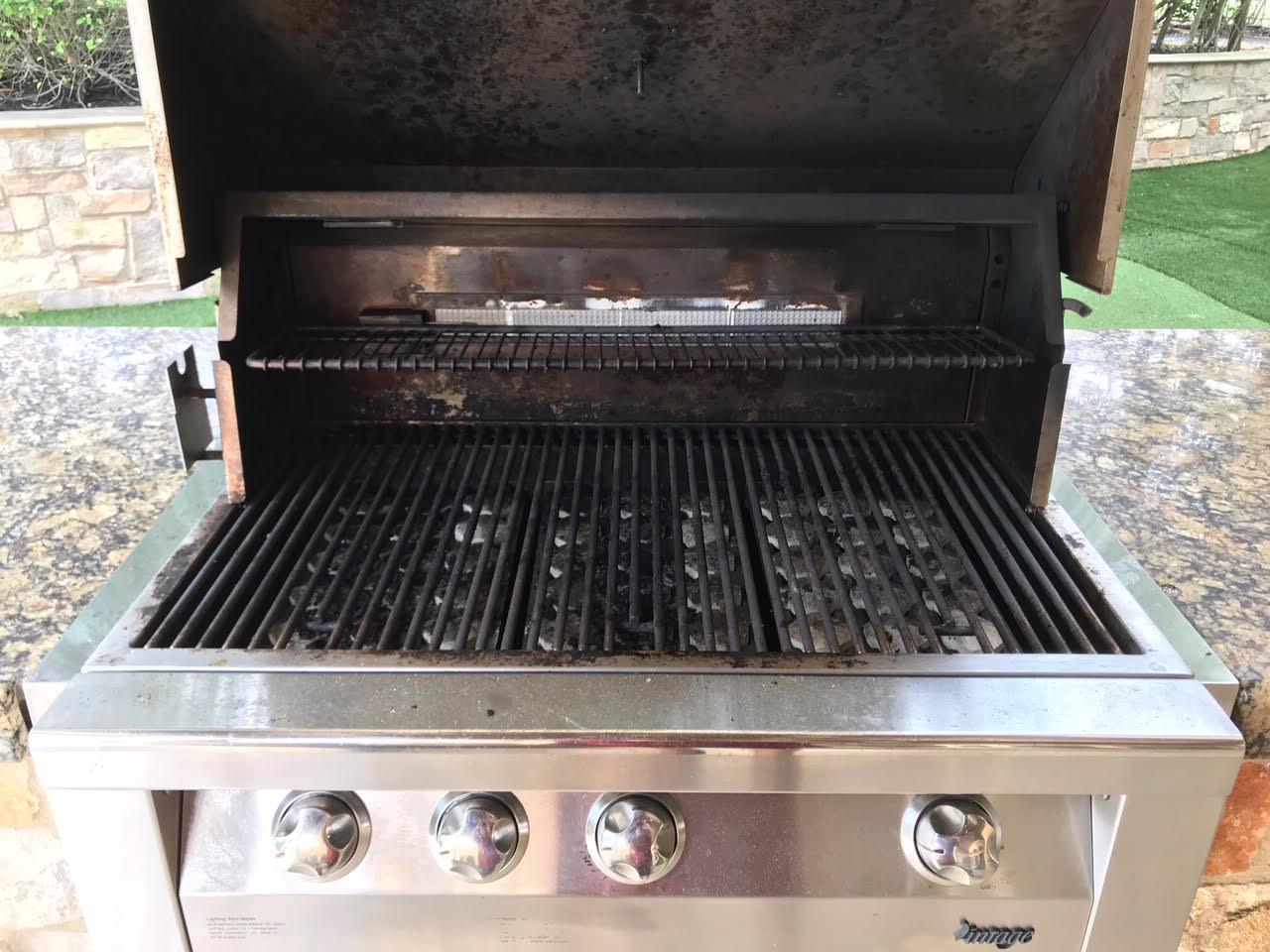Professional Grill Cleaning Services and BBQ Grill Repairs