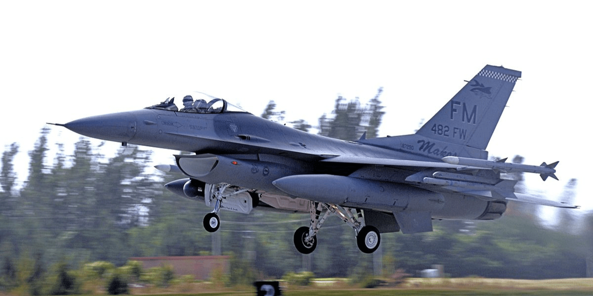 Military Bases in Florida (2023 Guide) [September Updated]