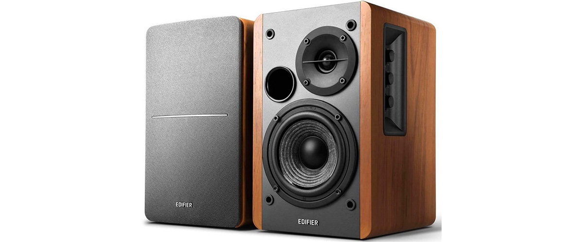 Best Speakers for Vinyl in 2024 [Must Have for Vinyl Lovers]