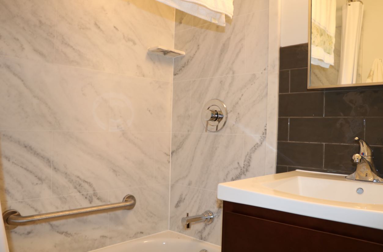 Cook County Suburban Redevelopment, LLC Huntington Apartments Niles