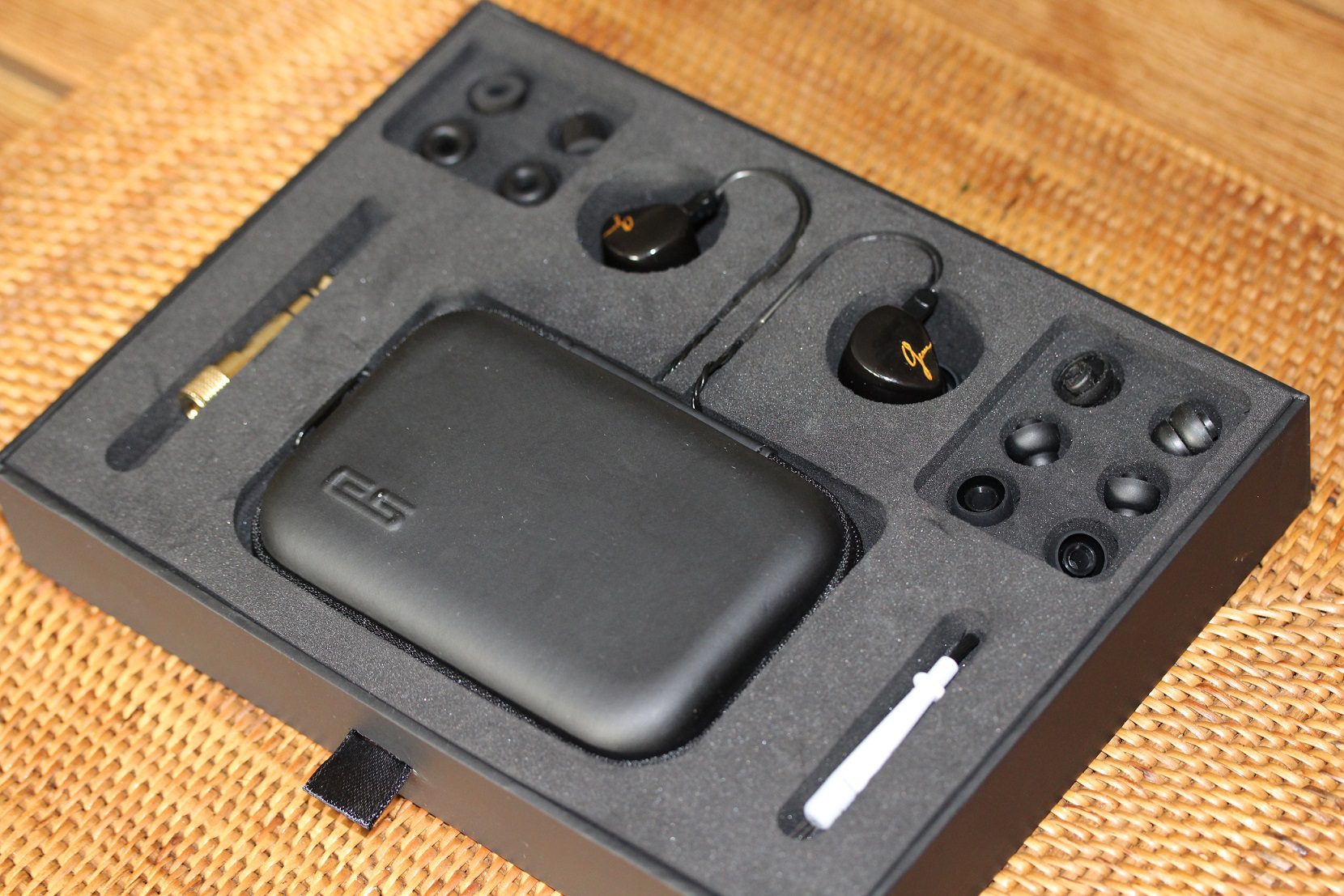 EarSonics Grace The Headphone List