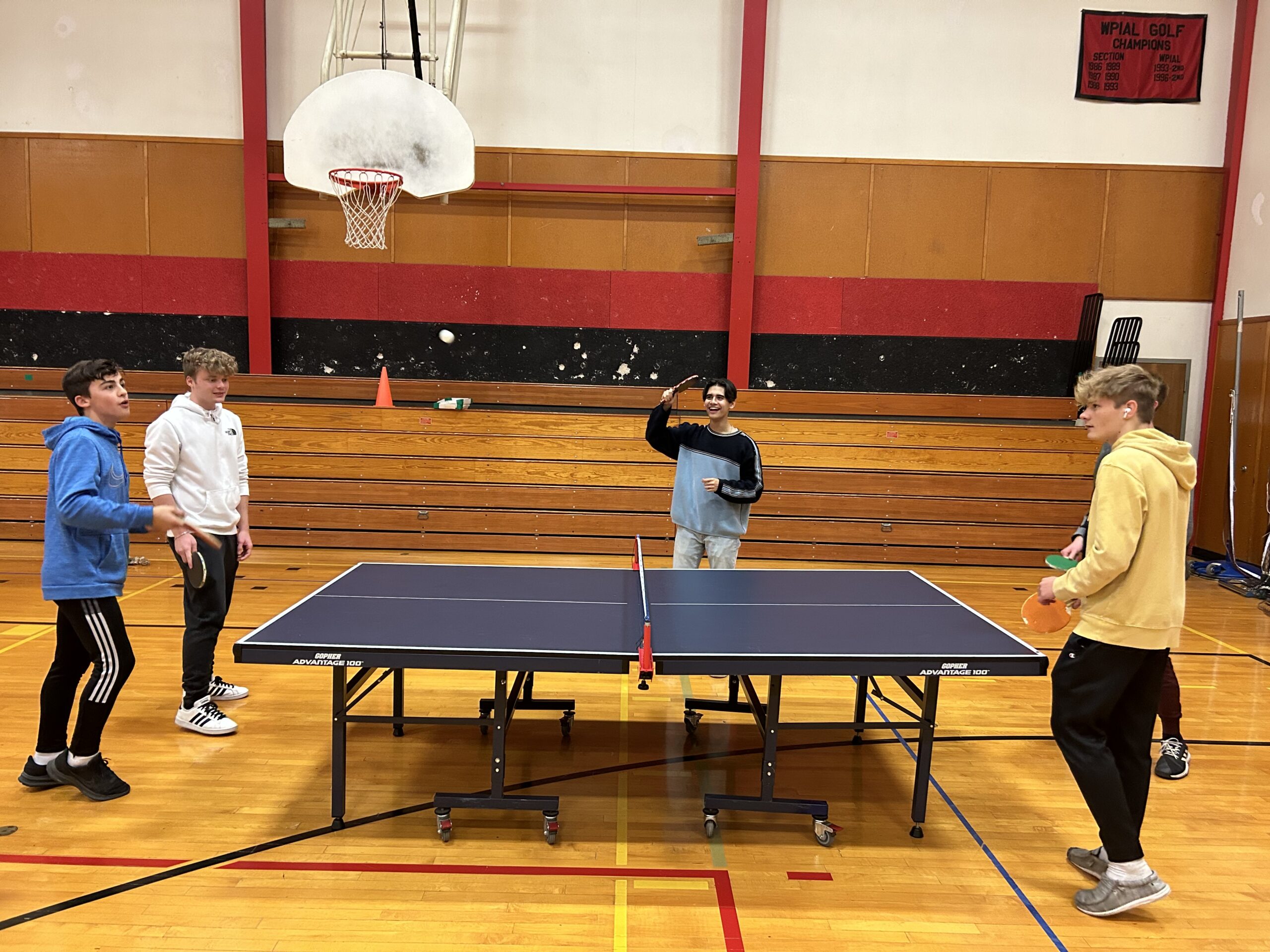 Score! IHS students play pingpong during clubs The High Arrow