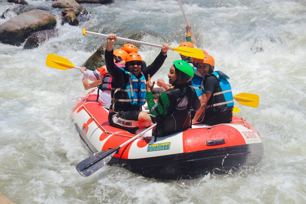 The Ultimate Guide For Rafting On The River For The First Time HobbyKraze