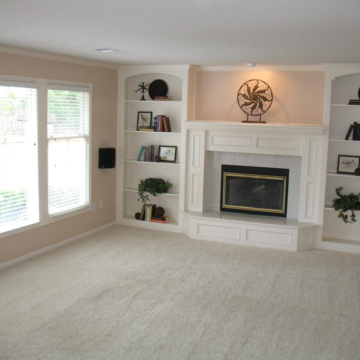 Easy Steps for Arranging Bookcases Home Staging by Cynthia, LLC.