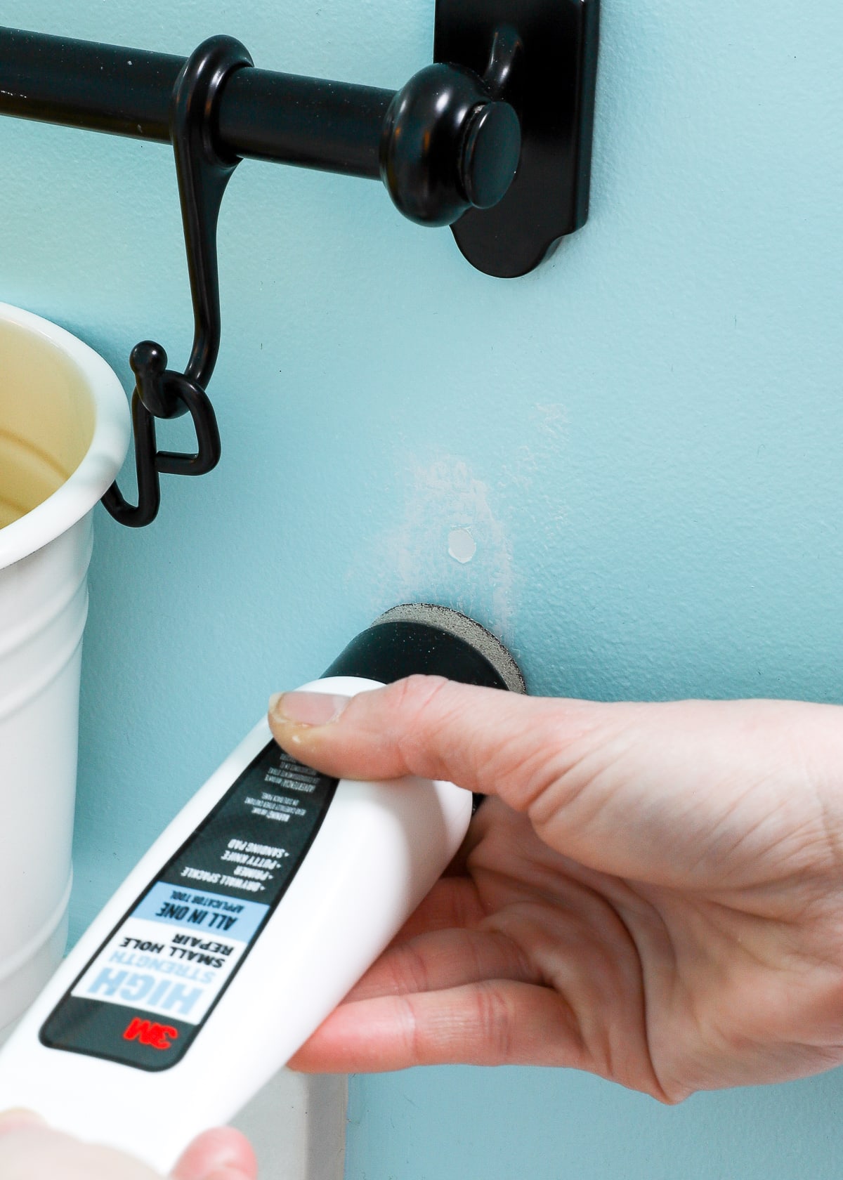 How to Fill Nail Holes In Your (Rental) Walls The Homes I Have Made