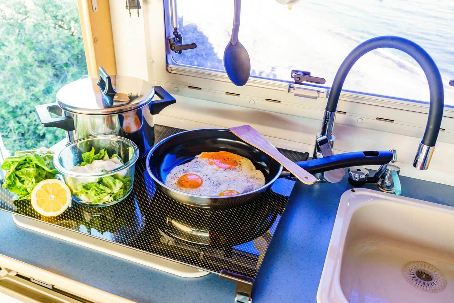 11 Helpful Tips for Organizing an RV Kitchen The Home That Roams