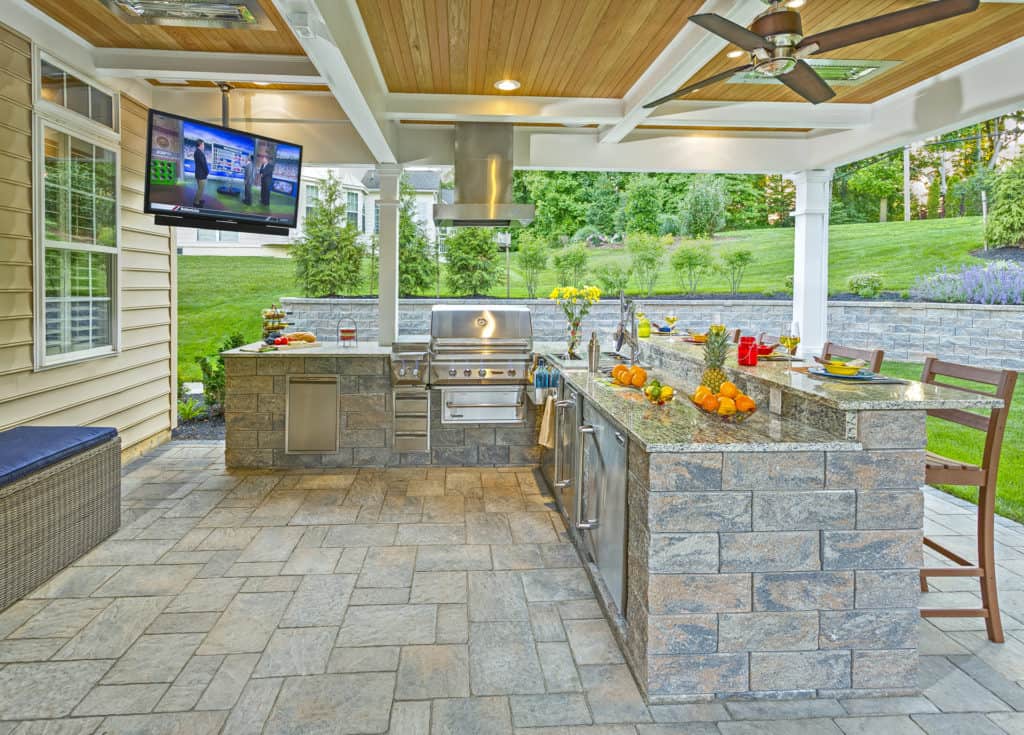 25 Pictures Of Simple Outdoor Kitchen Design Ideas (2022) The Home Tome