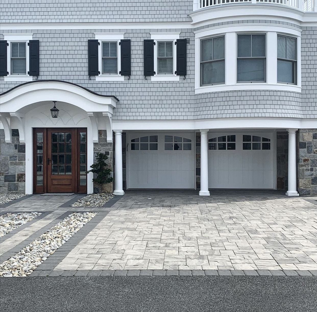 15 Garage Door Color Ideas For Grey Houses The Home Tome