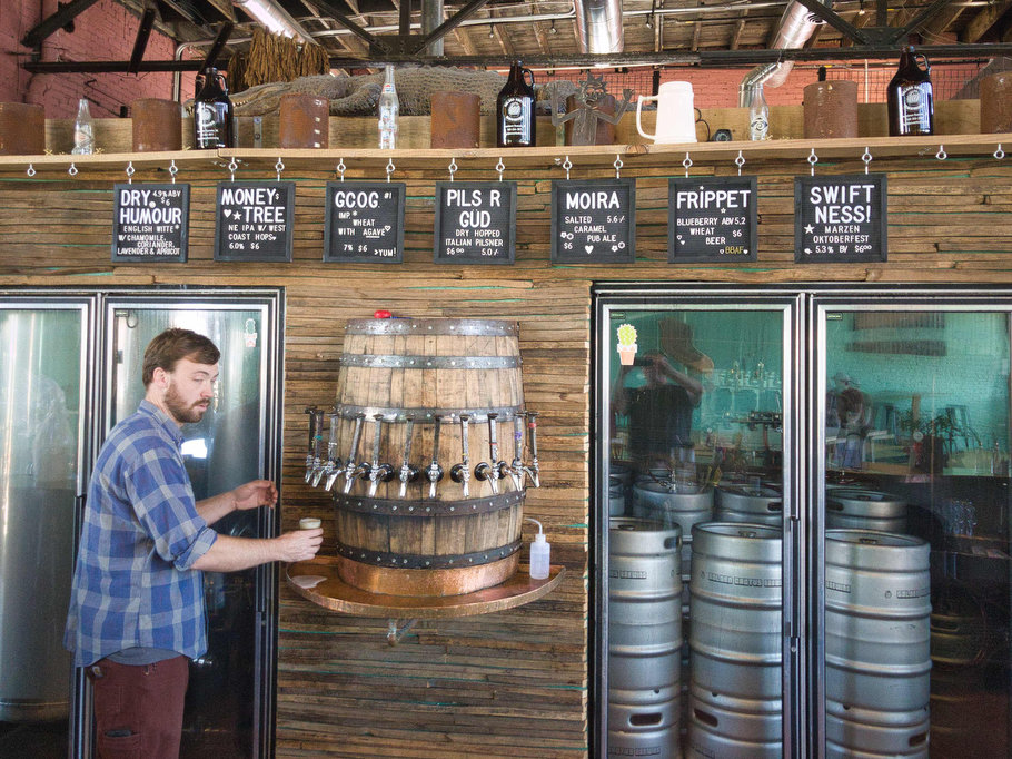 McAfee Knob The Hoppy Hikers
