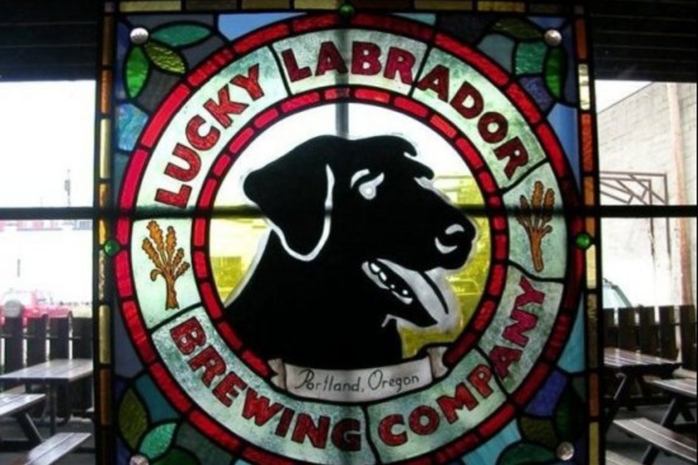 Lucky Labrador Brewing Company The Hoppy Hour
