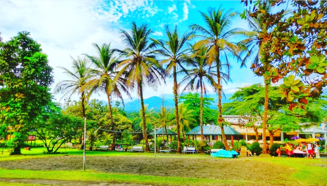 CHECK OUT THESE TWO PLACES THAT YOU MUST VISIT WHILE IN CAMEROON