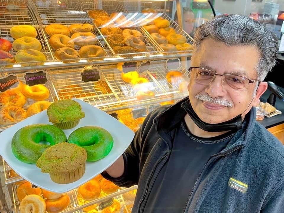 The Howard Food Review Isaac’s Bagel Café St. Patrick’s Day