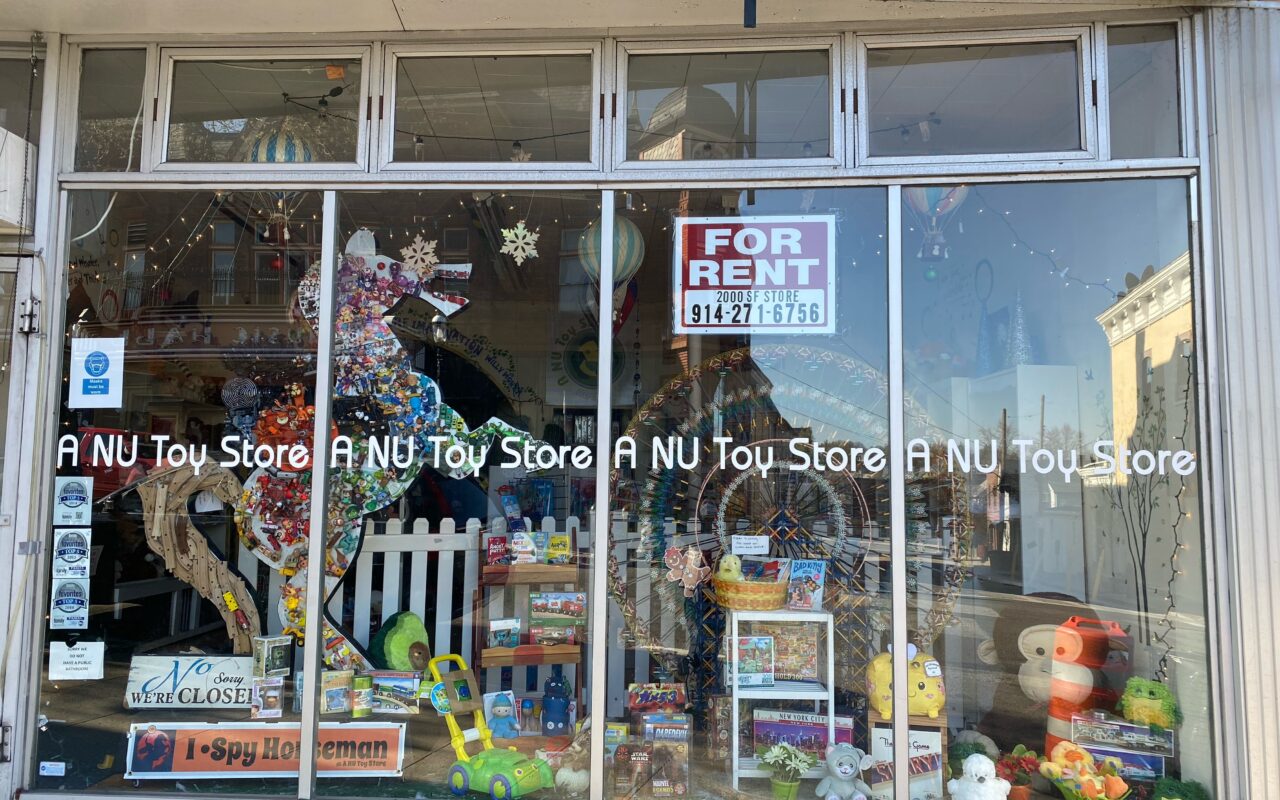 After 13 years, Tarrytown’s A NU Toy Store To Close The Hudson Indy