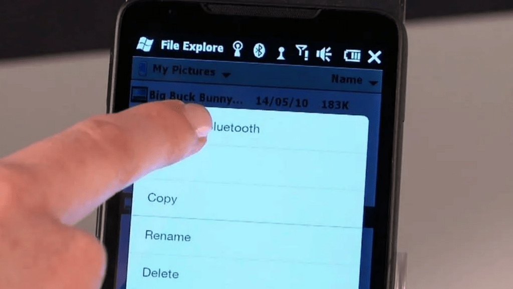 How to send apps via Bluetooth? The Humanized