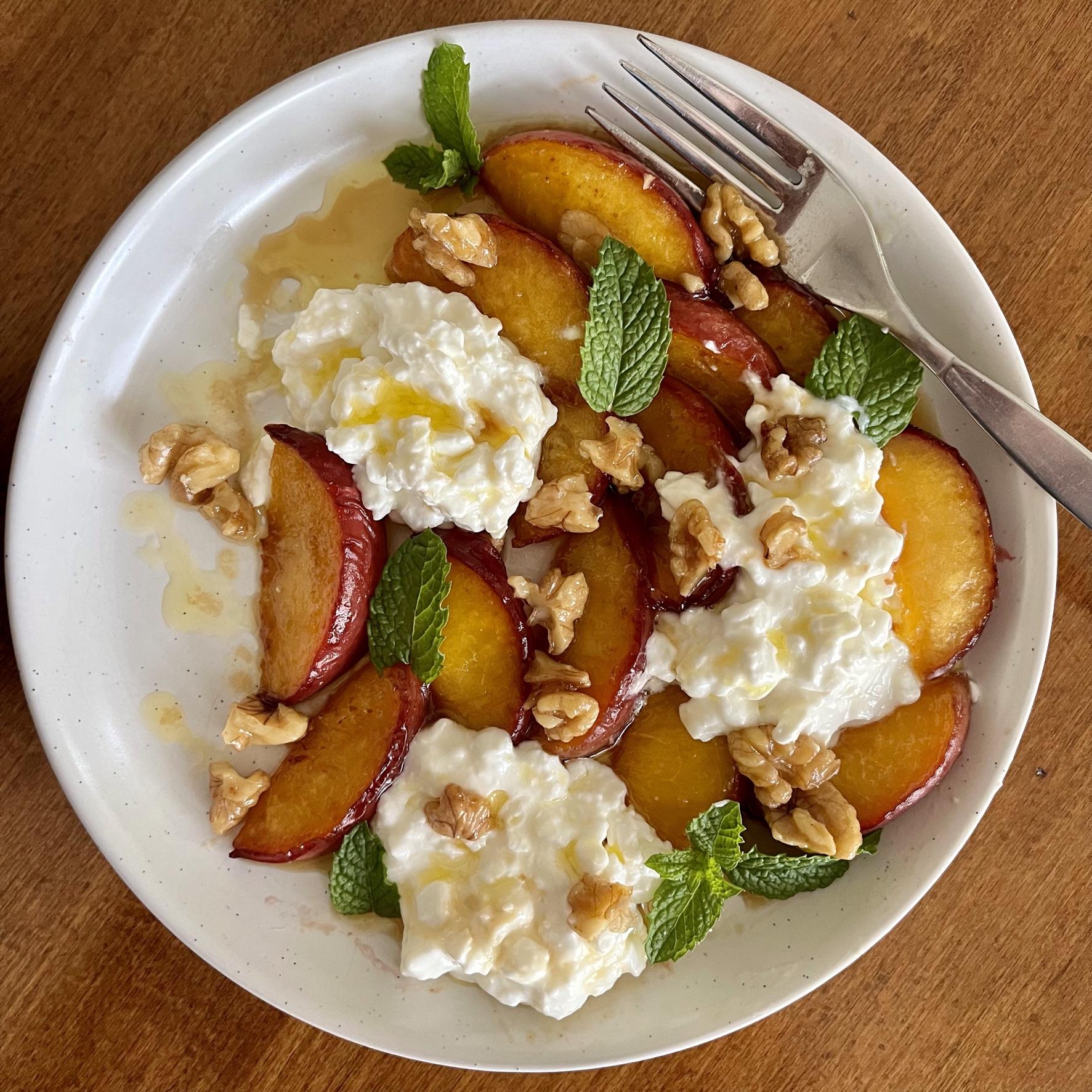 Maple Glaze Peaches with Cottage Cheese The Hungary Soul