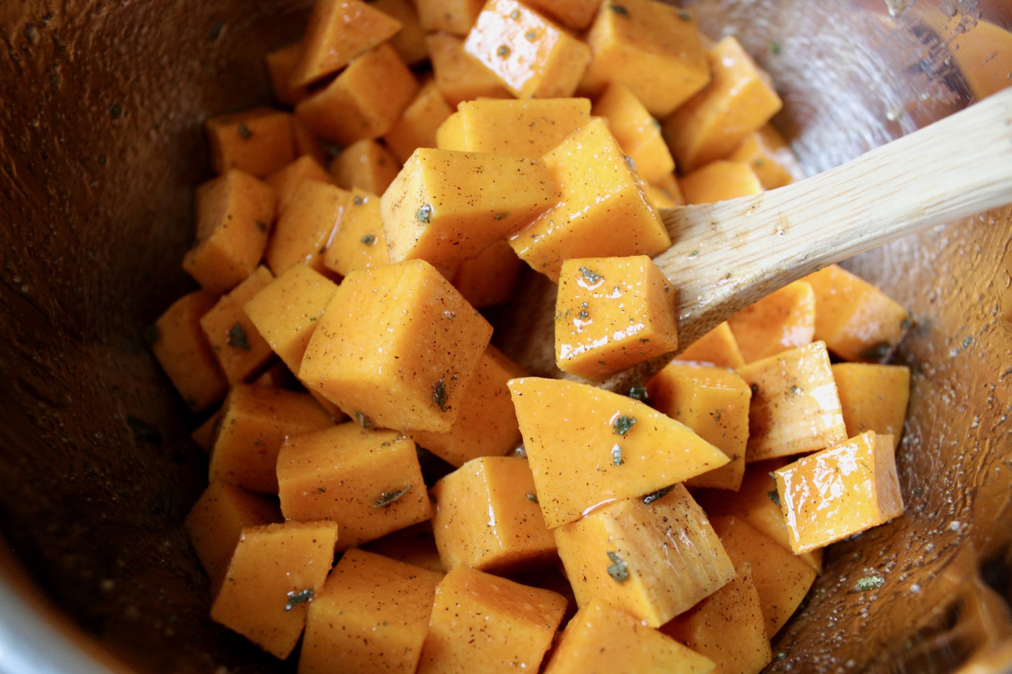 Best Ever Oven Roasted Butternut Squash The Hungry Lyoness The Hungry