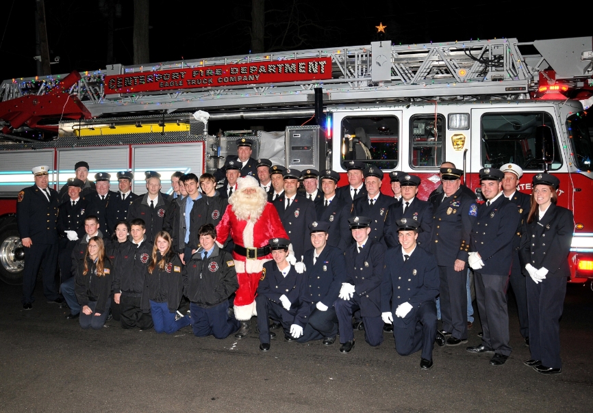 Santa Visits the Centerport Fire Department The Huntingtonian