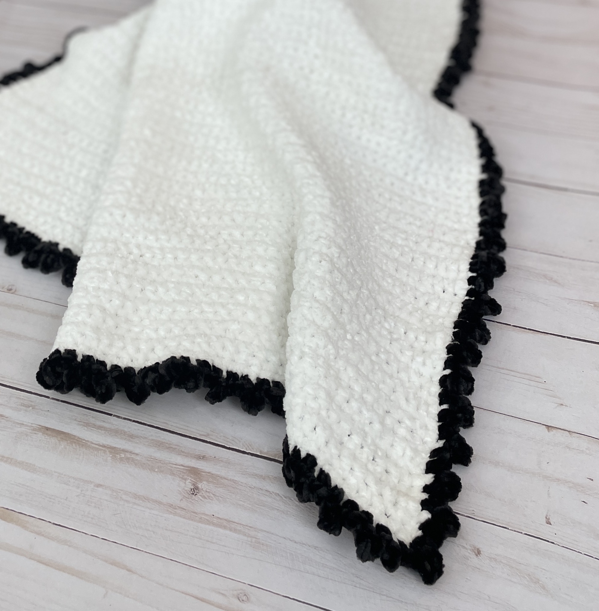 Easy Crochet Velvet Blanket The Hyper Hook