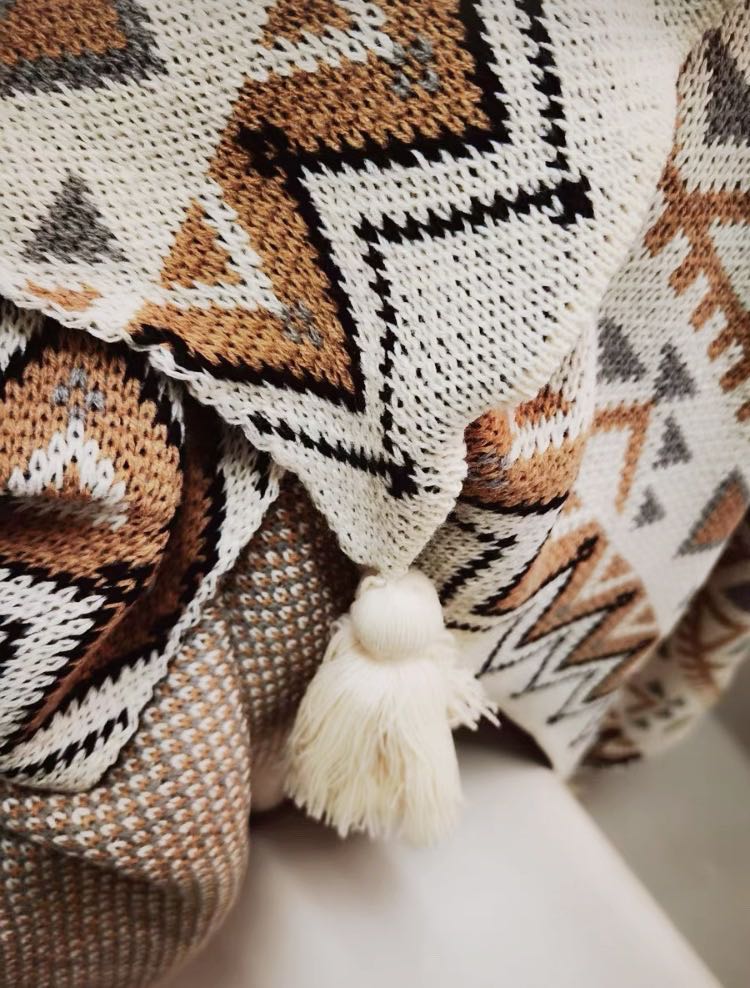 Tassel Knitted Blanket The iambic