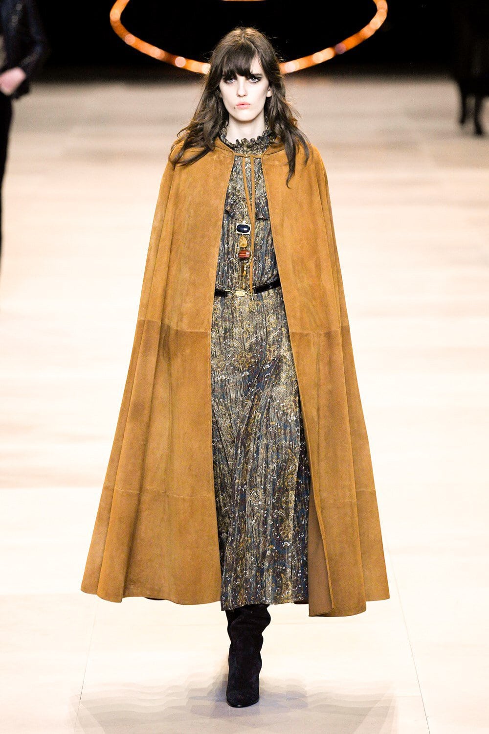 Brown Earth Tone Fall Color 2020 Fashion Trend The Impression