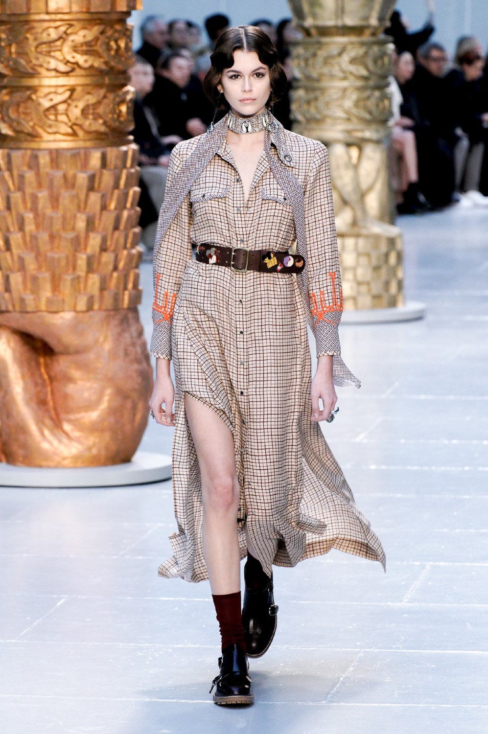 Brown Earth Tone Fall Color 2020 Fashion Trend The Impression