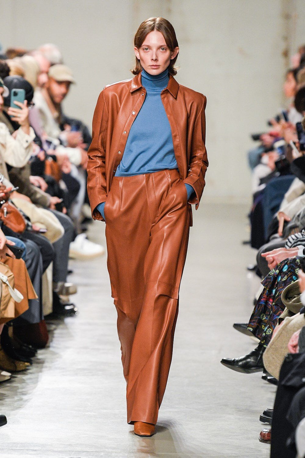 Brown Earth Tone Fall Color 2020 Fashion Trend The Impression