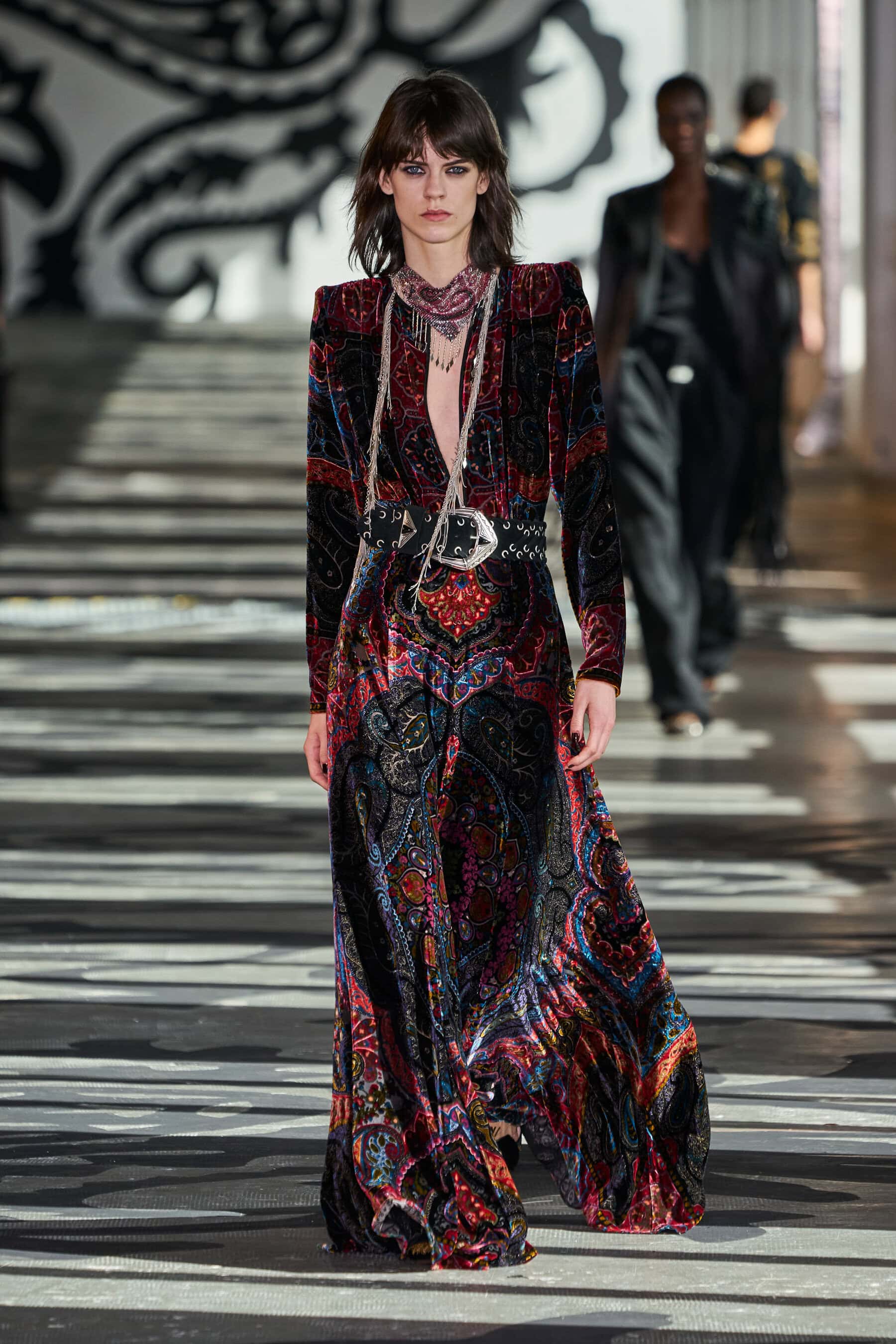 etro fall 2023 Etro Fall 2021 The Impression