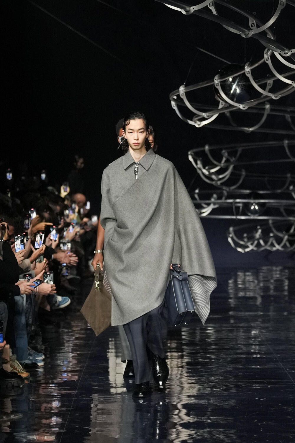Fendi Fall 2023 Men's Fashion Show Review The Impression