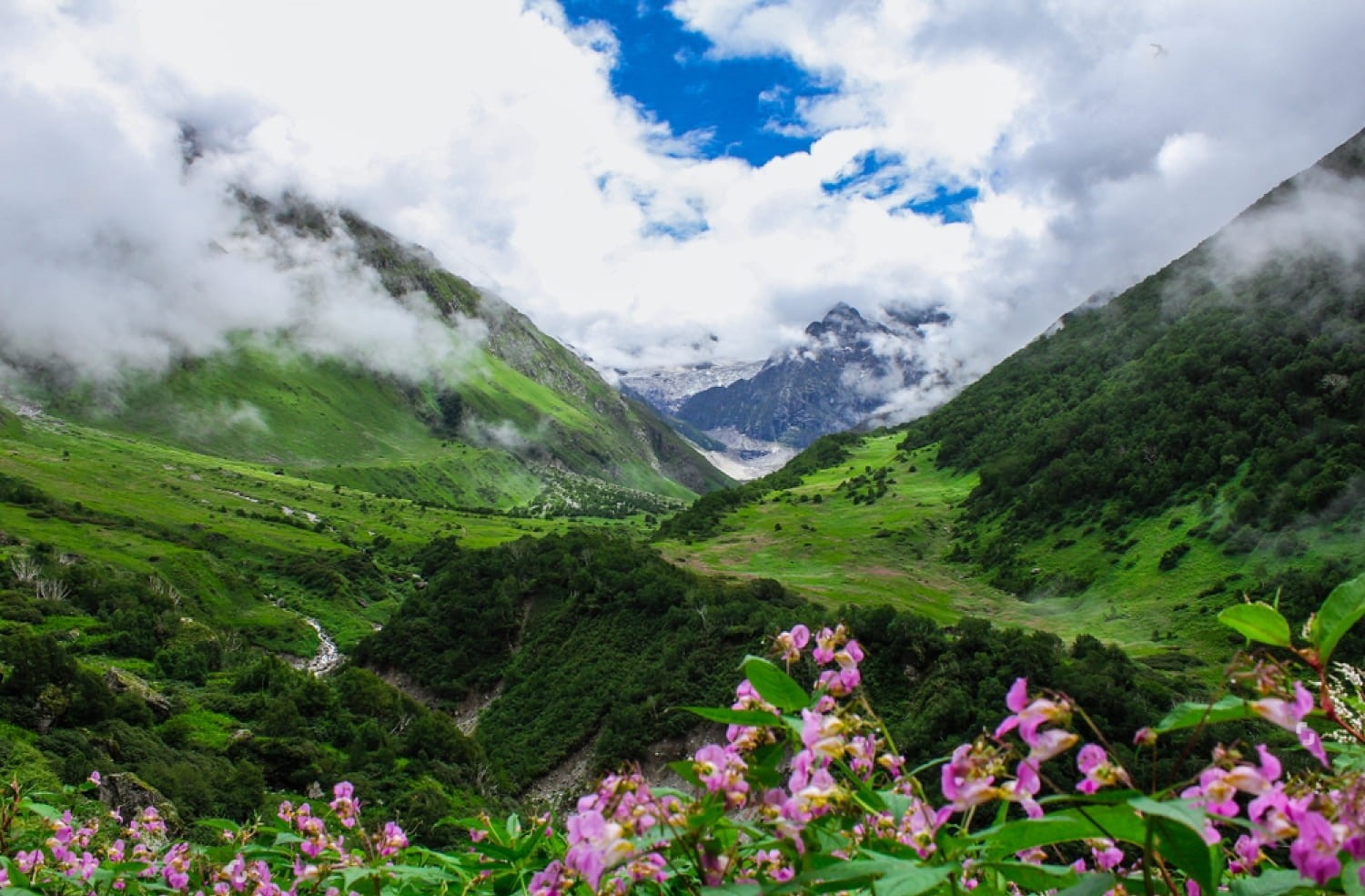 12 Spectacular Valleys In Uttarakhand Must Visit In 2023