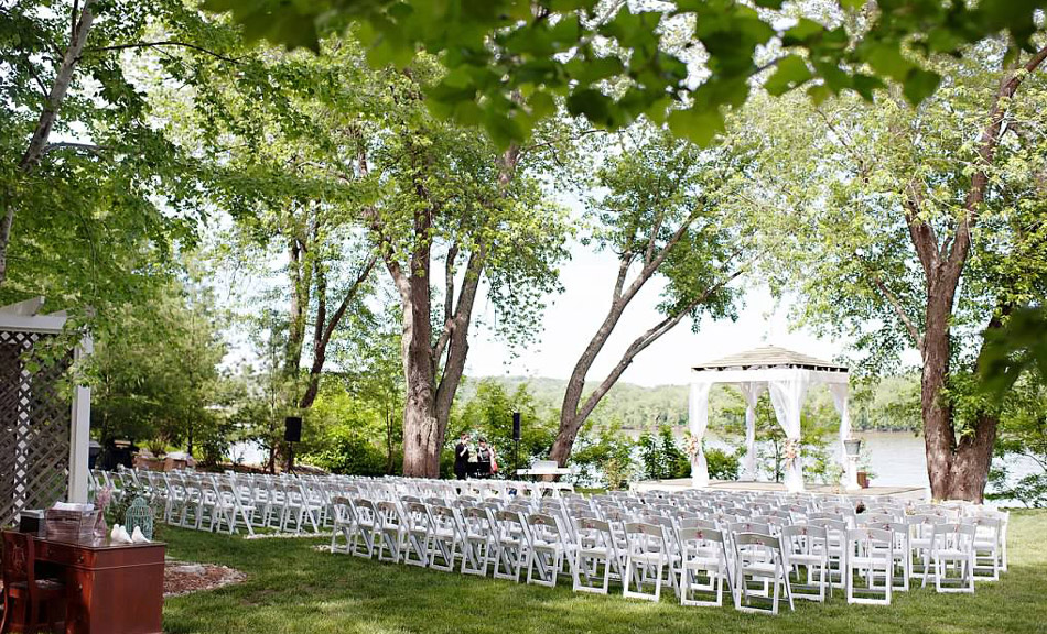 a24 Outdoor Wedding Venue Northern Kentucky Cincinnati
