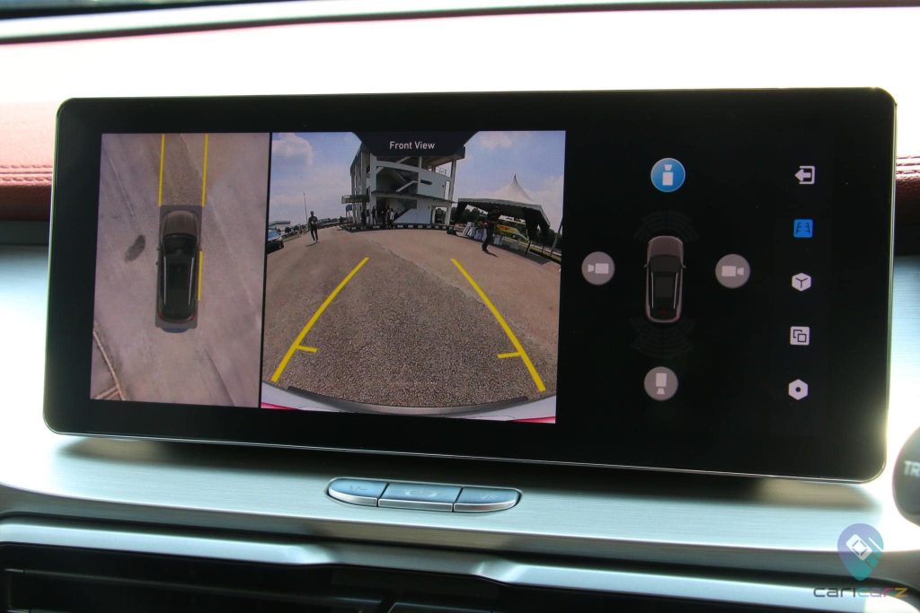 Gambar Proton X50 scren LED