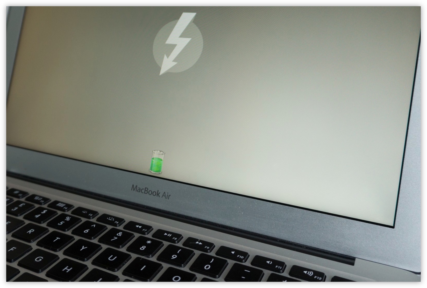 HighSpeed Data Transfers between Macs with Thunderbolt The Instructional