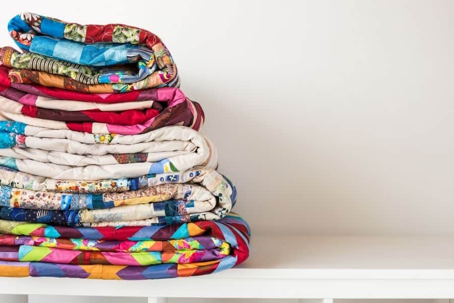 4 Quilt Storage Ideas That Are Cool and Innovative