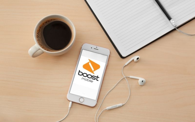 What Free Phones Boost Mobile Offers When You Switch?
