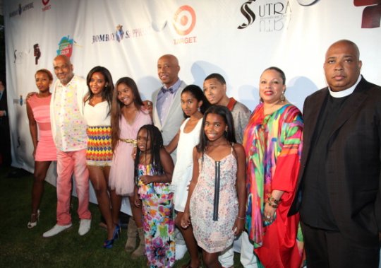[Photos] Celebs Hit Russell Simmons' 'Art for Life' Event theJasmineBRAND