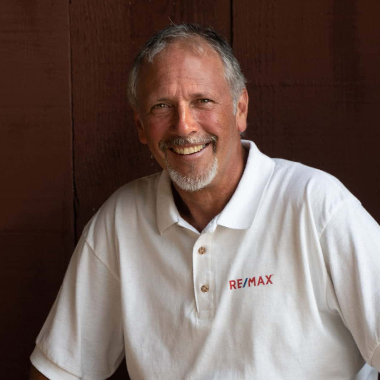 Wayne E. King, Realtor, Buyer Specialist Jennifer King