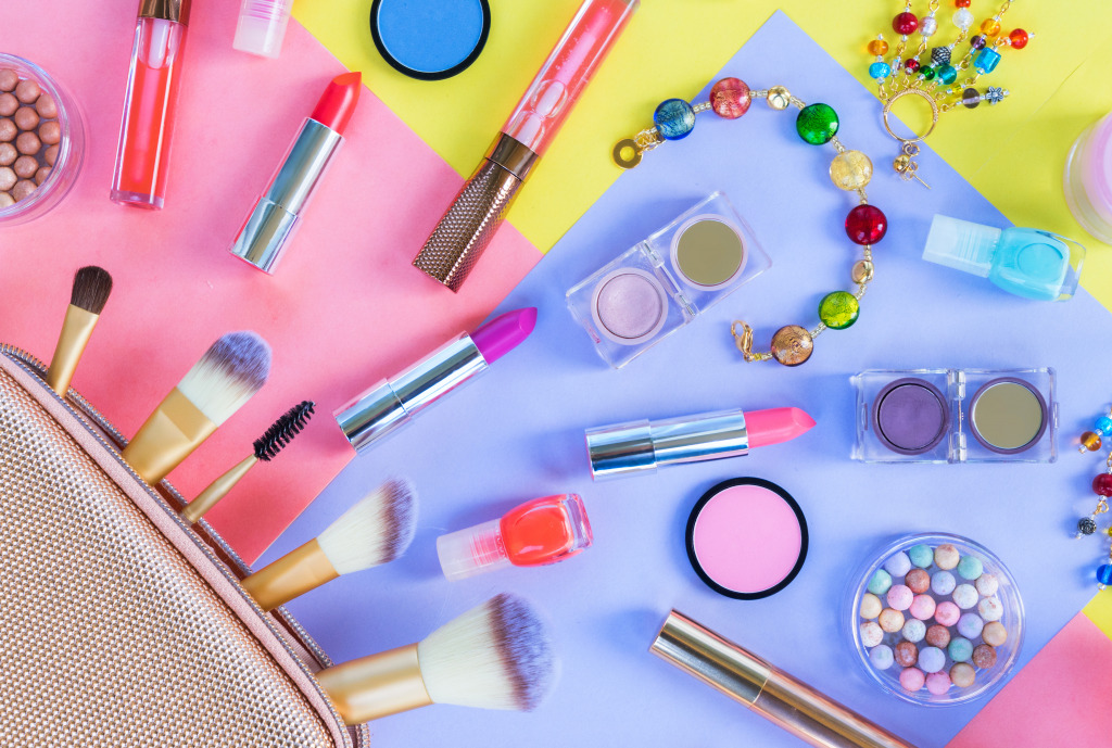 Makeup Set jigsaw puzzle in Puzzle of the Day puzzles on