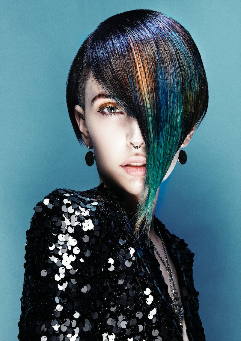 AHFA19 FINALIST ARTISTIC TEAM, HOT SHOTS TEAM THE JOURNAL MAG