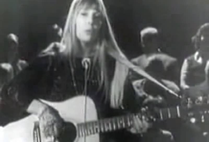 Joni Mitchell performs The Circle Game (1968) The Kid Should See This
