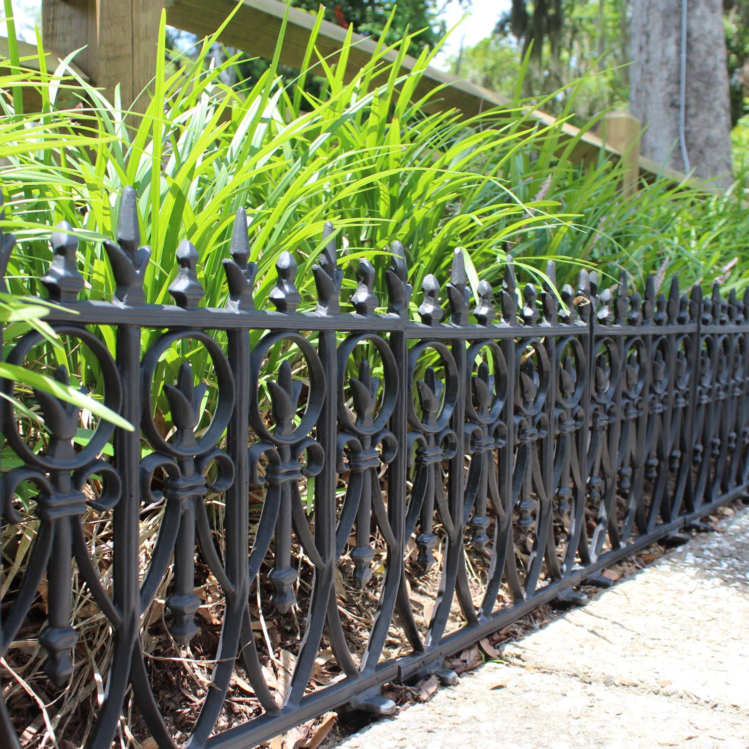 3 pcs Victorian Garden Fence Heavy Antique Style Old English Lawn