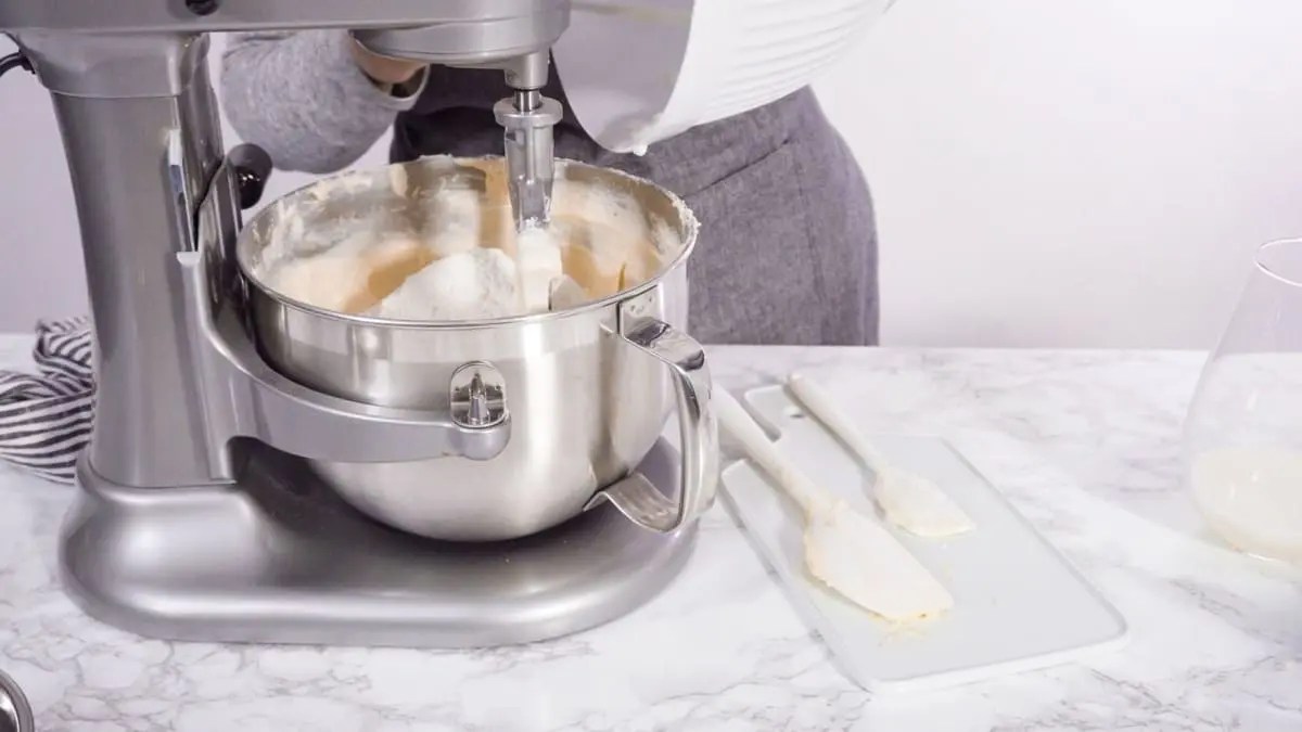 Can You Mash Potatoes In A Stand Mixer? (The Secret To Perfectly)