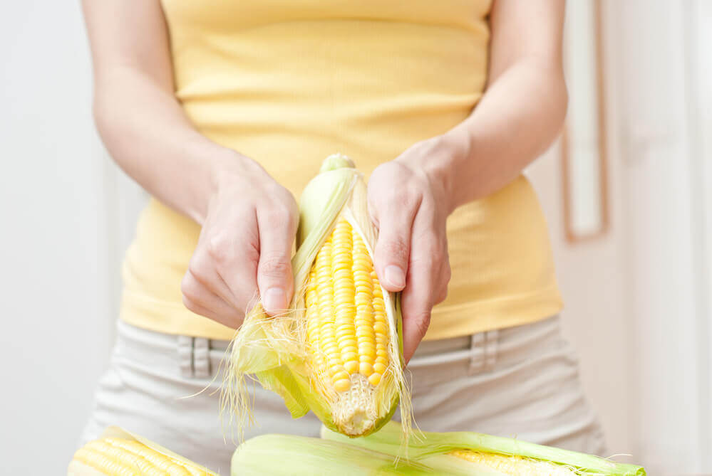 Microwave Corn on the Cob in Husk (Hassle Free Method)