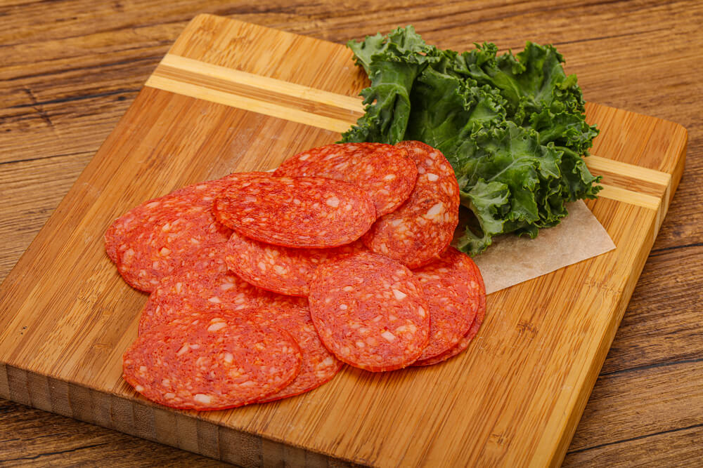 6 Tasty Substitutes for Pepperoni (Must Try Alternatives)