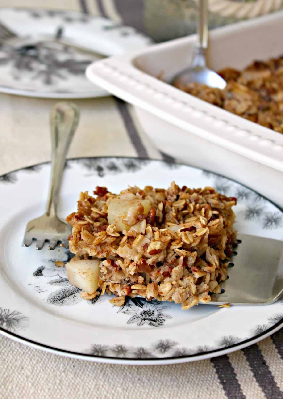 Spiced Pear Oatmeal Bake The Kitchen Prep Blog