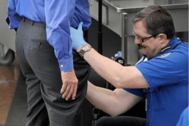 24 Most Embarrassing Airport Security Check Moments The Kitchen